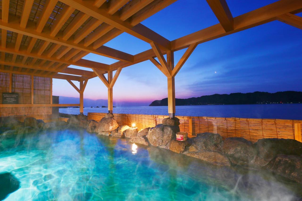 Hotel Ooedo Onsen Monogatari Nanki Kušimoto Exteriér fotografie