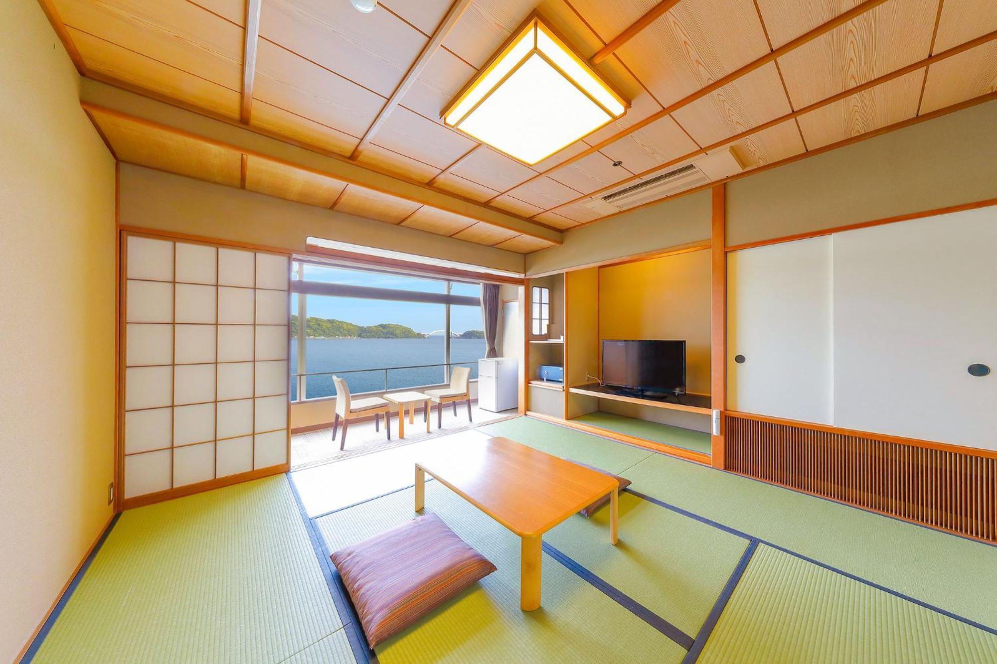 Hotel Ooedo Onsen Monogatari Nanki Kušimoto Exteriér fotografie